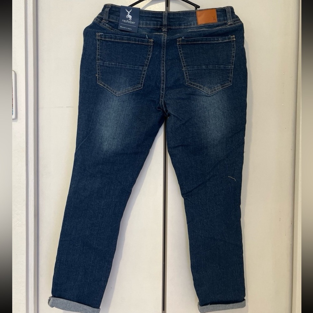Jeans - Picture 2 of 2